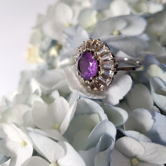 Amara • Amethyst & Topaz Ring
